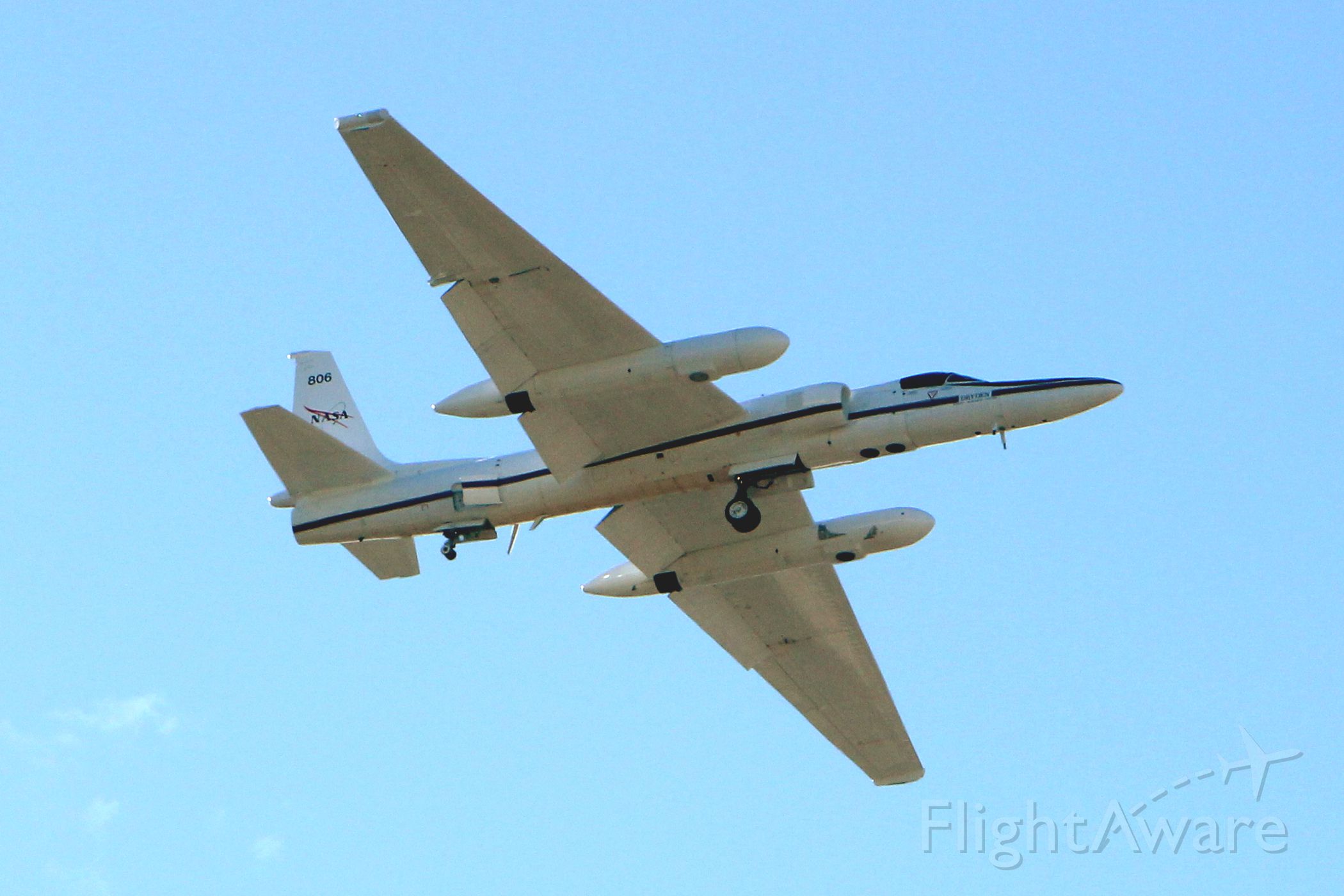 Lockheed ER-2 (NASA806) - Fly-by of NASA806 ER-2 at Moffett Federal Airfield 1/25/2014.