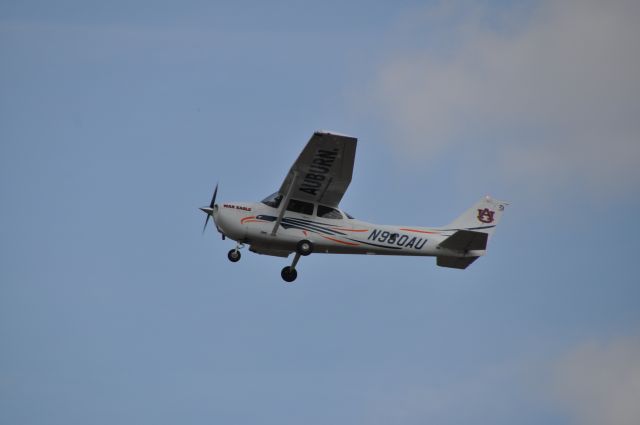 Cessna Skyhawk (N960AU)