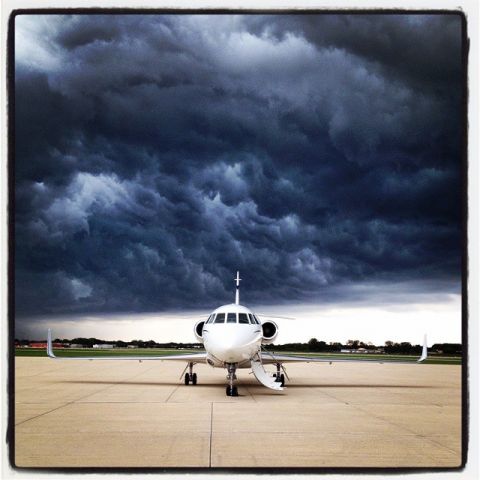 AMERICAN AIRCRAFT Falcon XP — - ~ a storm is a brewin! @DassaultFalcon @Dassault_OnAir
