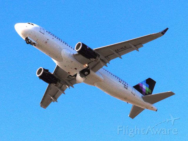 Airbus A320 (F-WWIV)