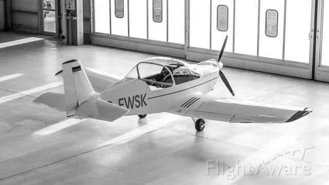 D-EWSK — - BX in hangar in EDAZ