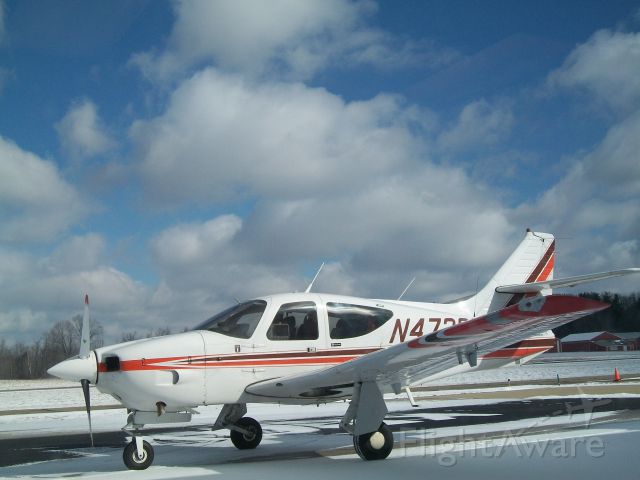 Rockwell Commander 114 (N4732W) - Portage County Airport in March