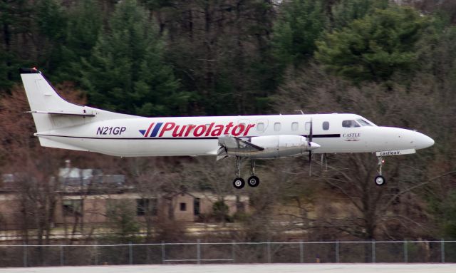 Fairchild Dornier SA-227DC Metro (N21GP) - (4/2/2020) Castle Aviations SW4 over runway 29 at BED