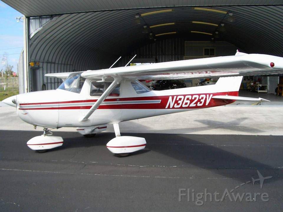 Cessna Commuter (N3623V)