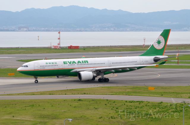 Airbus A330-200 (B-16302) - Airline: EVA Airways (BR/EVA); Airport: Kansai International Airport (KIX/RJBB); Camera: Nikon D7000; Date: 4 July 2012