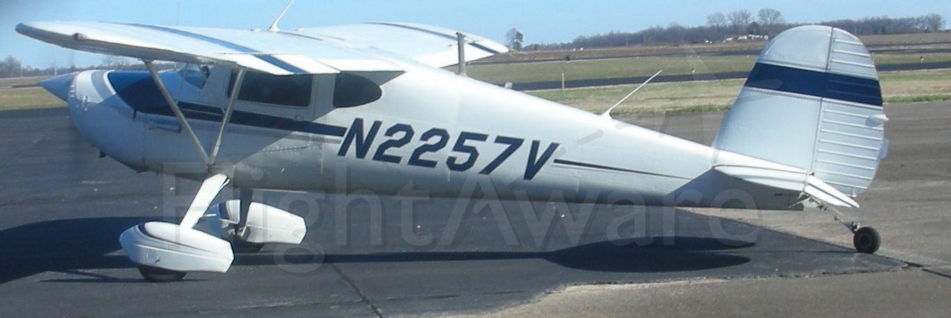Cessna 140 (N2257V)