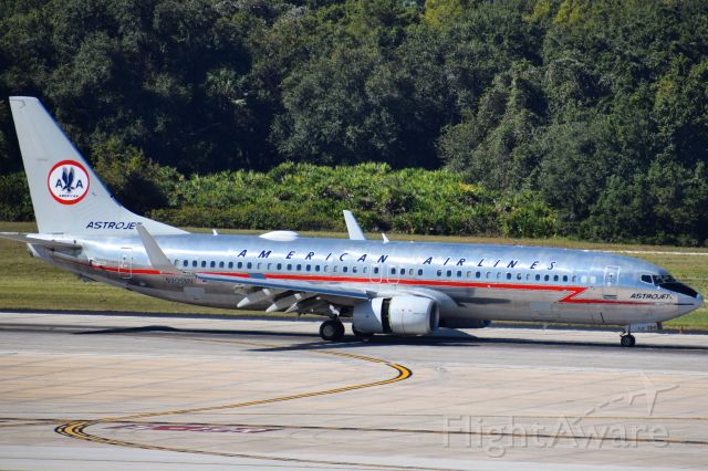 Boeing 737-800 (N905NN) - AstroJet retro livery operating as AA2470 into Tampa International (TPA) from Philadelphia International (PHL)