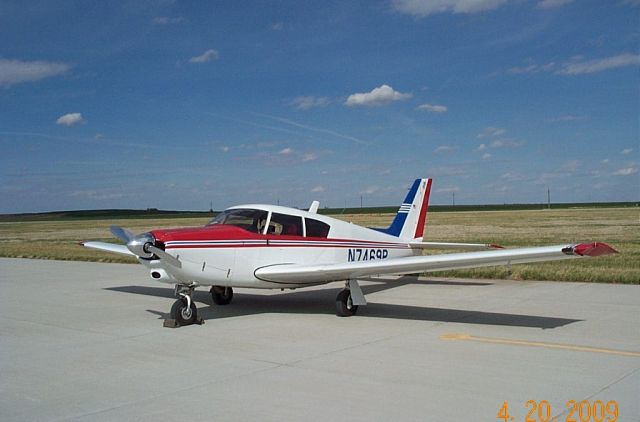 Piper PA-24 Comanche (N7469P)