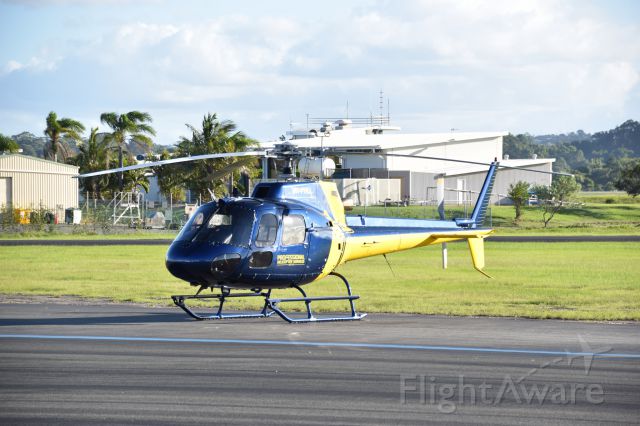 Eurocopter AS-350 AStar (VH-PHU)