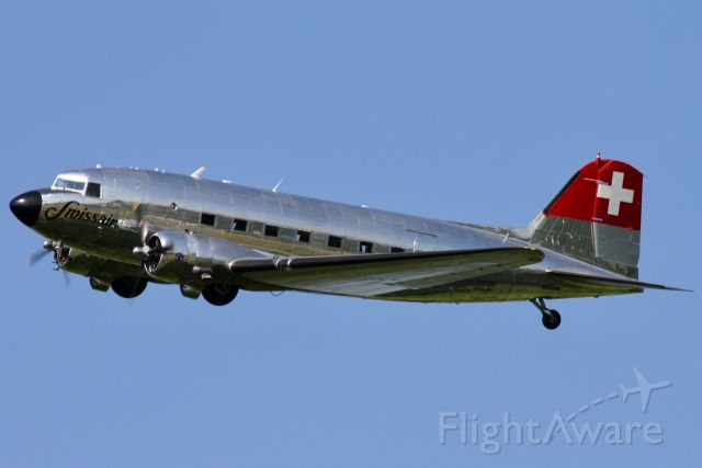 Douglas DC-3 (N431HM)