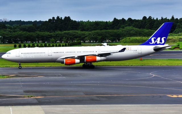 Airbus A340-300 (OY-KBI)