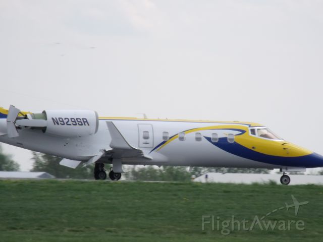 Learjet 60 (N929SR)