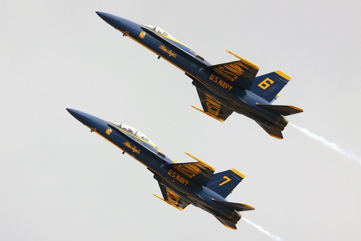 WALLERKOWSKI Hornisse — - The Blue Angels F/A-18s numbers 6 & 7 climb out after a pass at this years Miramar Marine Corps Air Station air show. Too bad it was cloudy!