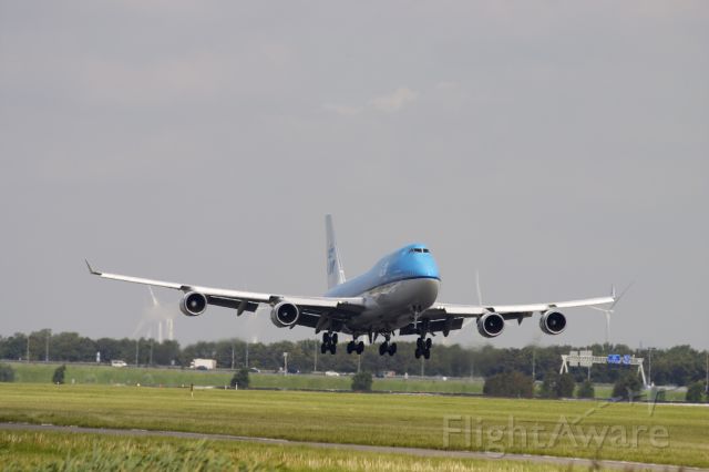 Boeing 747-400 (PH-BFV) - Landing Polderbaan: Terug van de reis AMS-JFK