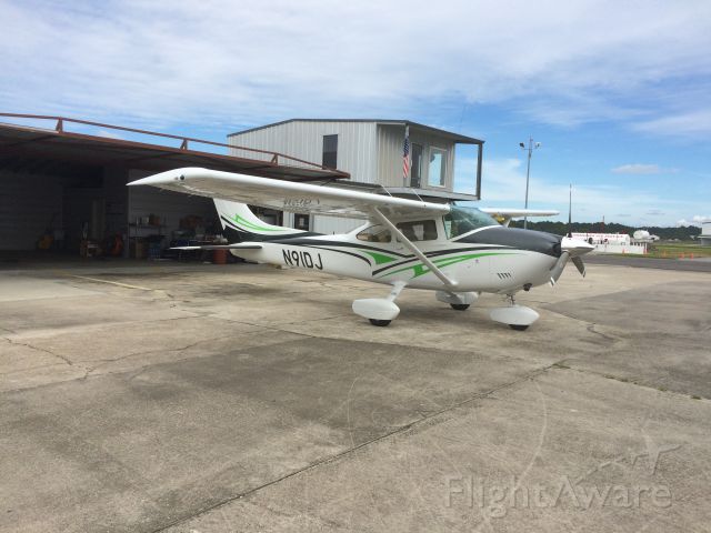 Cessna Skylane (N91DJ) - N91DJ NEW LOOK