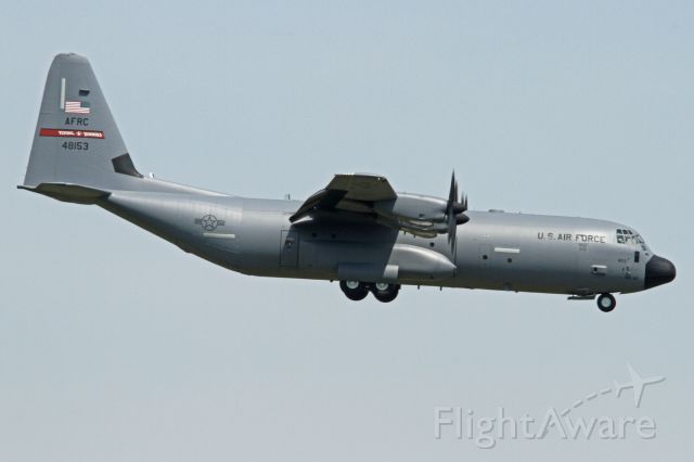 Lockheed C-130 Hercules (04-8153)