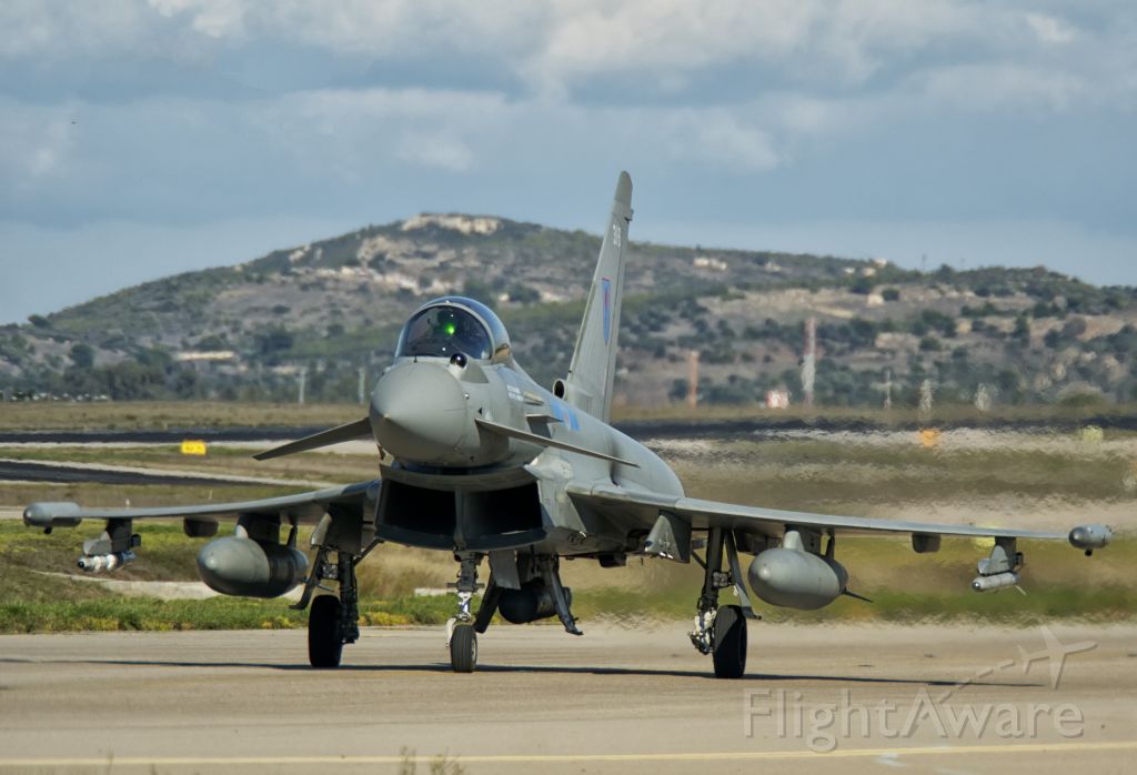 EUROFIGHTER Typhoon — - RAF Eurofighter ZK316 taxiing for take off in Athens after crew rest stop.
