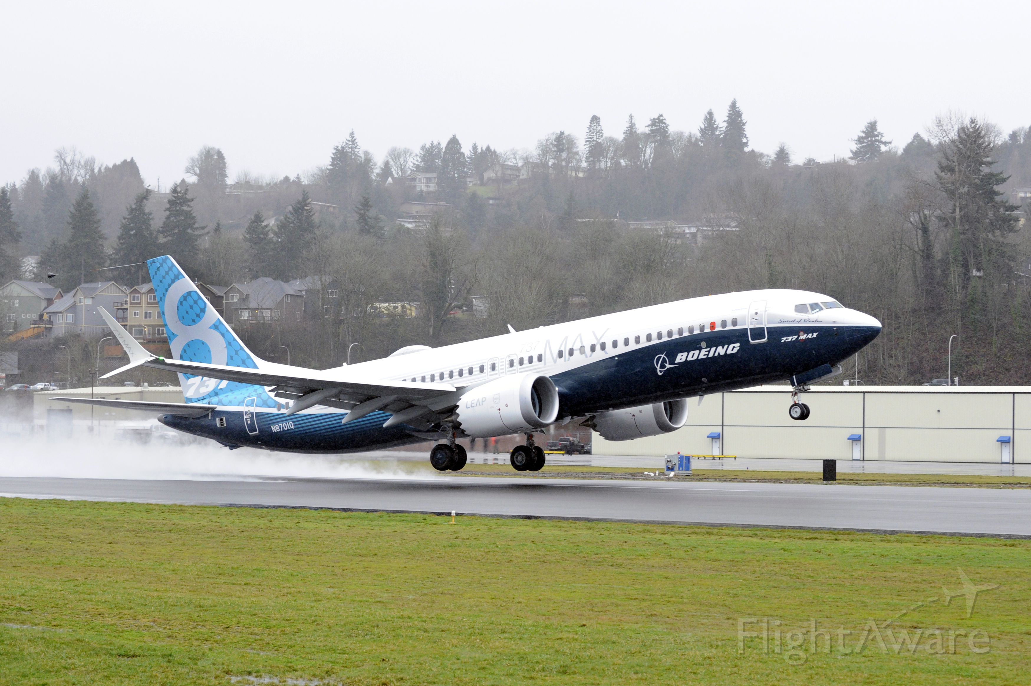 — — - First 737 MAX flight, courtesy of Boeing. Takeoff photo from: Matthew Thompson. Air shot from: Paul Gordon