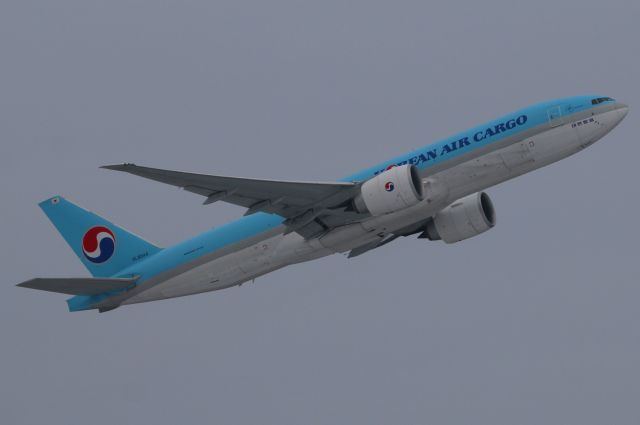 BOEING 777-200LR (HL8044)