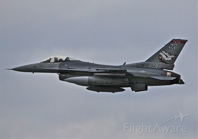 Lockheed F-16 Fighting Falcon (F16) - In town for Great Lakes Air Show, St Thomas,Ontario. Returning after twikight show.