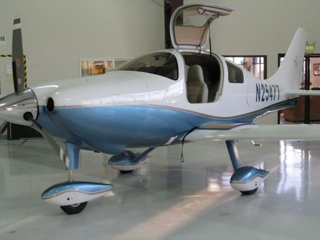 Cessna 350 (N2547T)