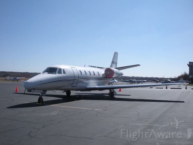 Cessna Citation Excel/XLS (N568CS) - Getting a tan on a beautiful spring day!