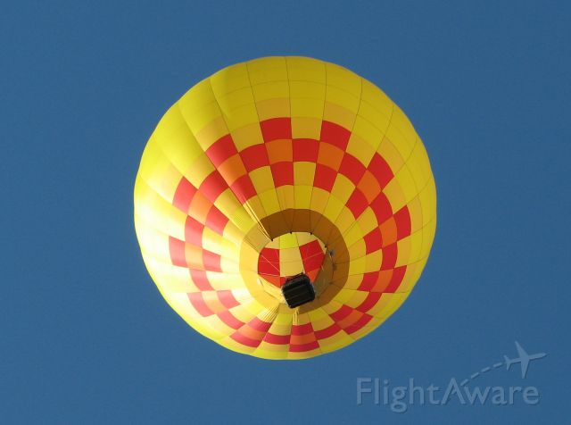 Unknown/Generic Balloon — - Statesville (NC) Balloon  Rally '11