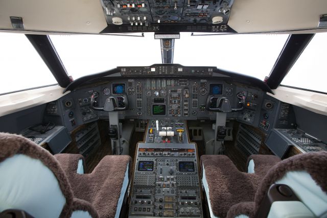 Canadair Challenger (N620PJ) - Paragon Jets Latest 601