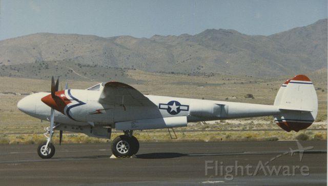 Lockheed P-38 Lightning (N25Y) - white lighnin