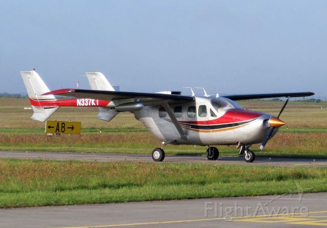 Cessna T337G Pressurized Skymaster (N337KT)