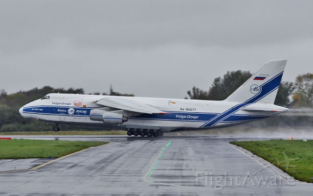 Antonov An-124 Ruslan (RA-82077) - volga-dnepr an-124-100 ra-82077 dep shannon 27/9/17.