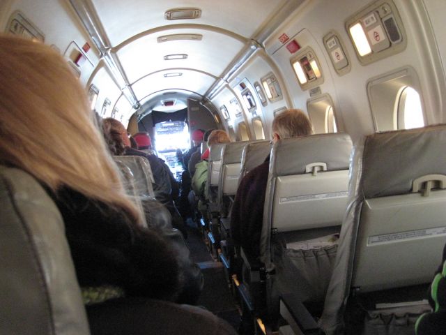 Fokker 100 —