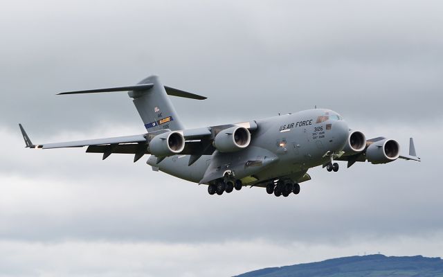 03-3126 — - rch498 usaf mcguire c-17a 03-3126 landing at shannon 31/5/19.