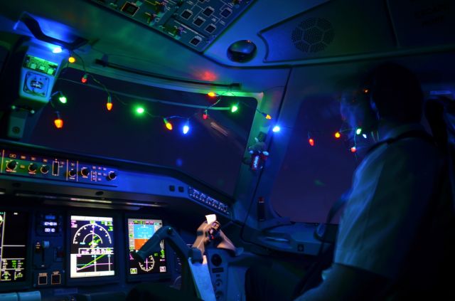 Embraer 170/175 (N122SY) - Merry Christmas from the flight deck! 