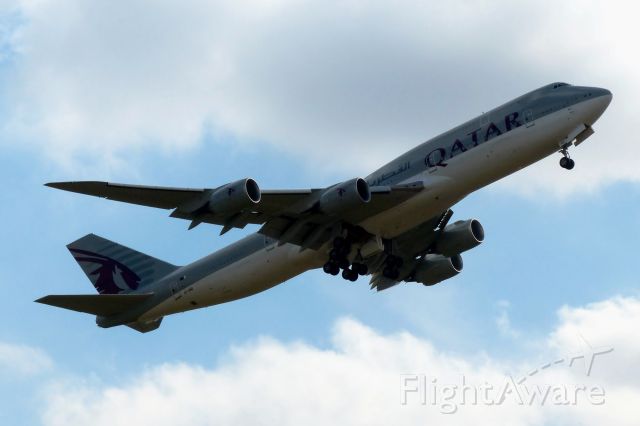 BOEING 747-8 (A7-HHE)