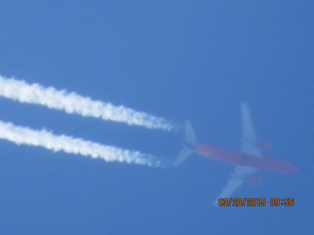 BOEING 737-300 (N632SW) - Southwest Airlines flight 1329 from MDW to OKC over Southeastern Kansas at 36,000 feet.