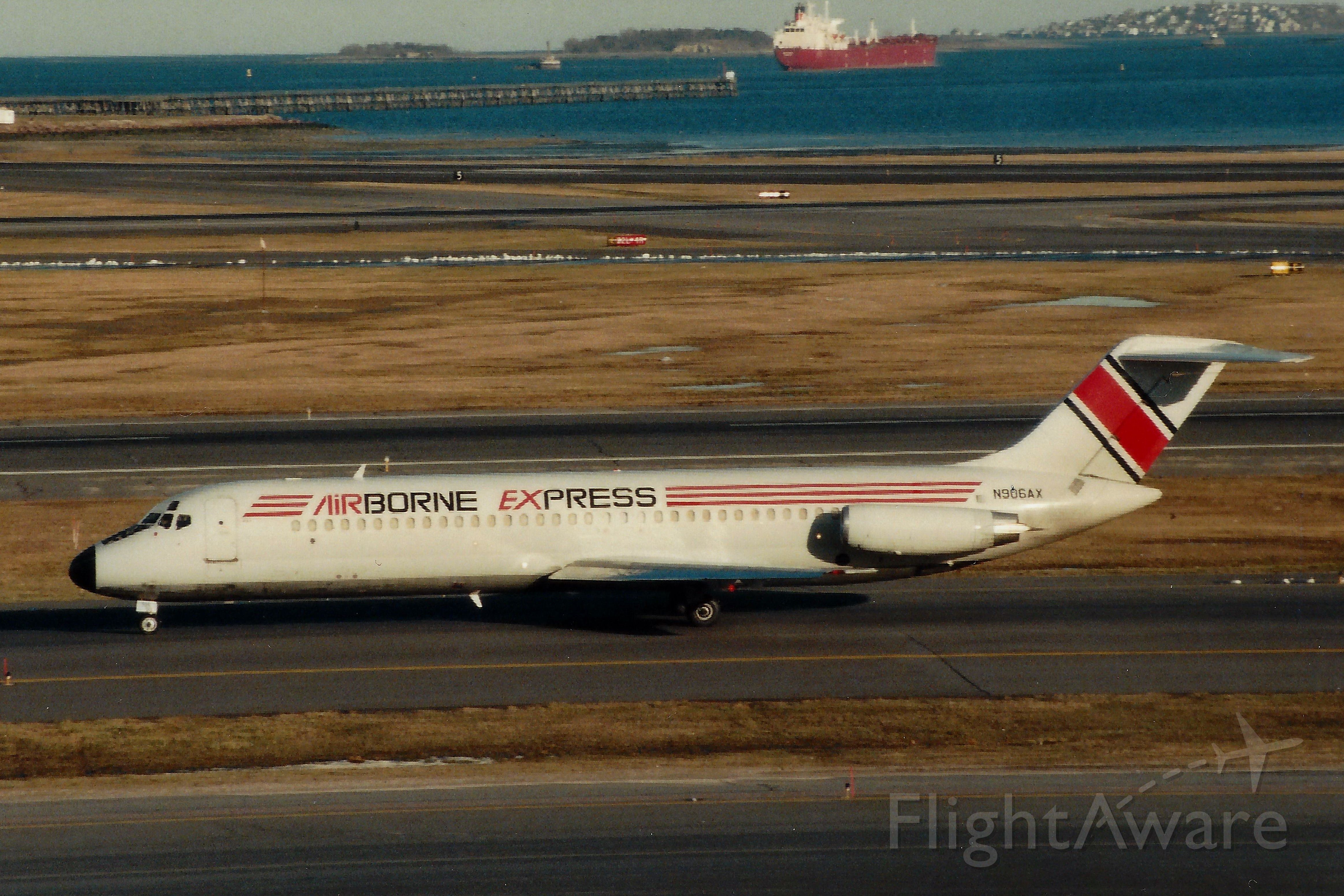 McDonnell Douglas DC-9-30 (N906AX) - From: March 25, 1998