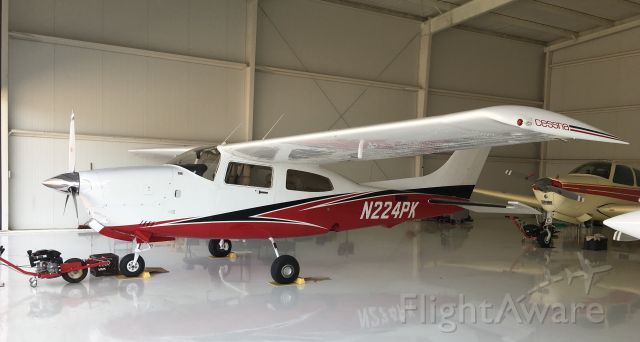Cessna Centurion (N224PK)