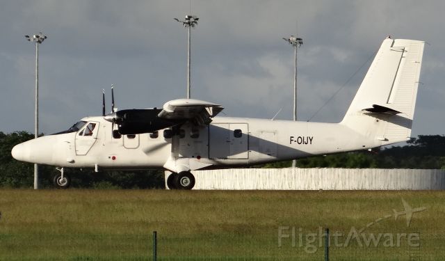 De Havilland Canada Twin Otter (F-OIJY) - F-OIJY taxiing at PTP/TFFR. 23 December 2017.