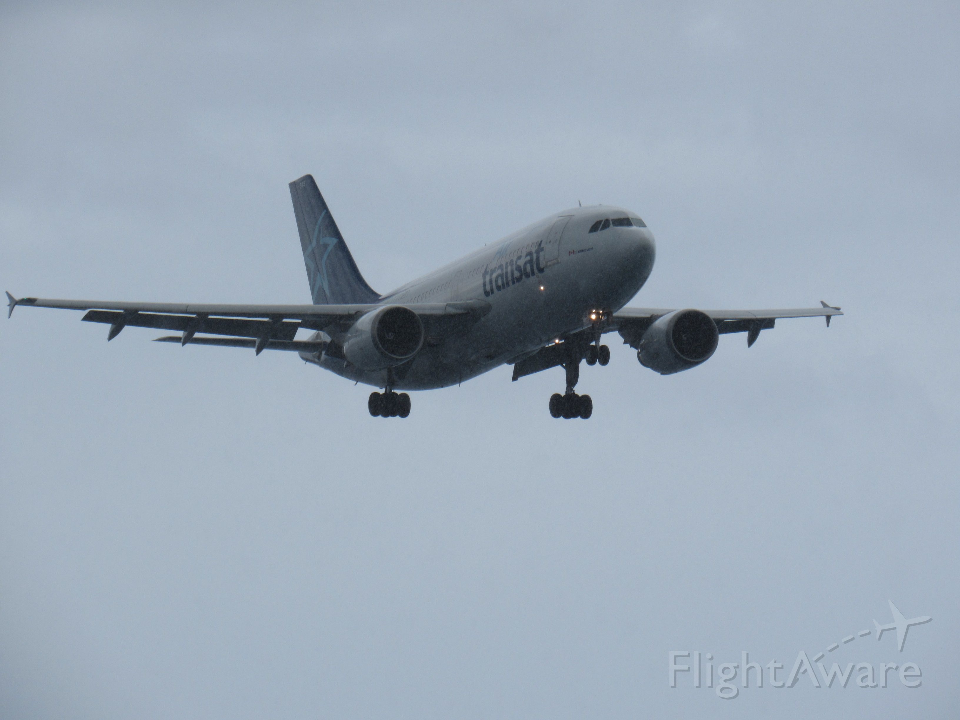 Airbus A330-300 (C-GTSF) - Landing at St. Martin on Dec 31st 2016.