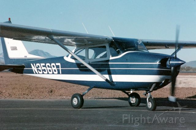 Cessna Skyhawk (N35687)