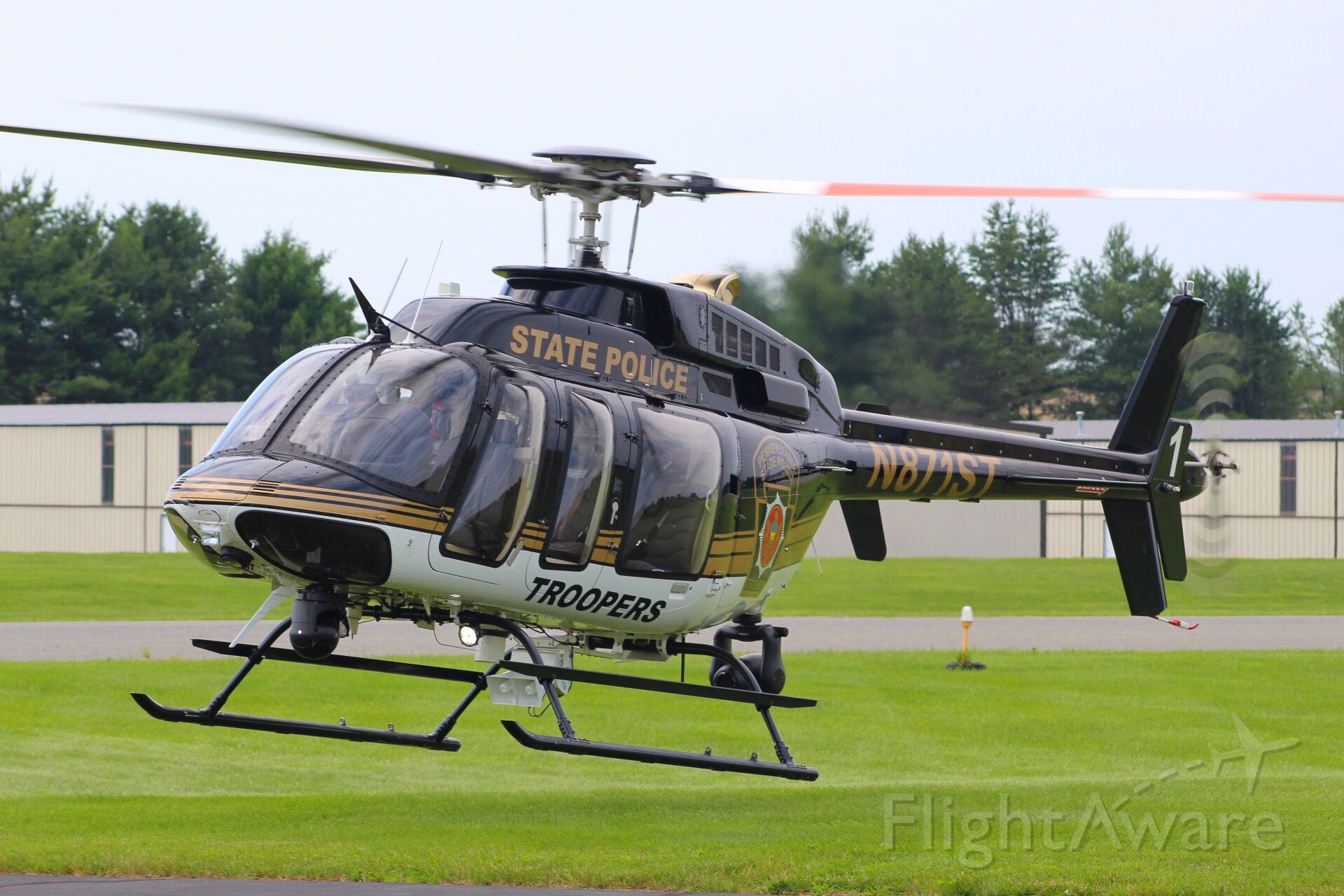 Bell 407 (N871ST) - View at full for best quality 