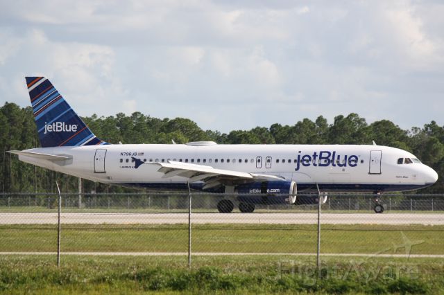 Airbus A320 (N796JB) - JetBlue Flight 1129 (N796JB) "100% Blue" arrives at Southwest Florida International Airport following flight from John F Kennedy International Airport