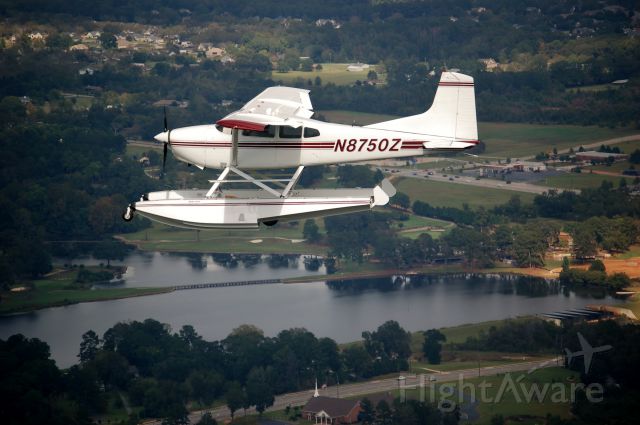 Cessna Skywagon (N8750Z) - OVER HOUSTON LAKE PERRY GA.