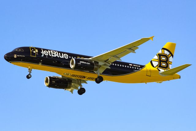 Airbus A320 (N632JB) - JetBlue's newest special livery for the Boston Bruins.