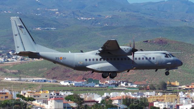 Casa C-295 Persuader (T2103) - Ejército del Aire Español T21-03 CASA C-295M Landing Gando Gran Canaria